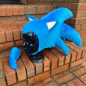 Sonic the Hedgehog Inflatable Hat with Tail size L